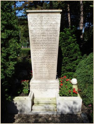 NVM monument Rotterdam